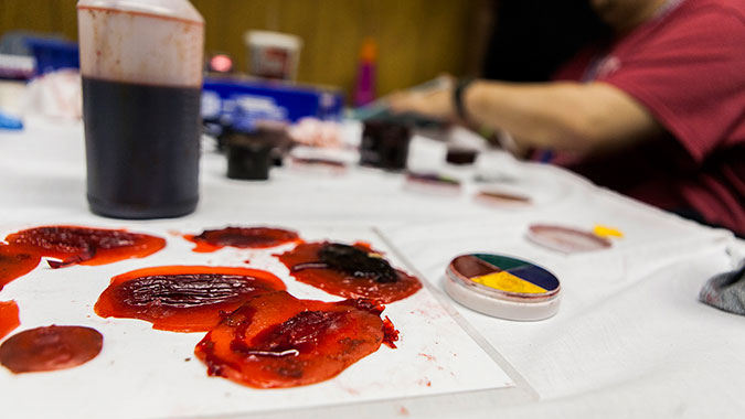 Role Player/Actors (RPAs) often use moulage to create wounds and other injuries using stage makeup and molds.